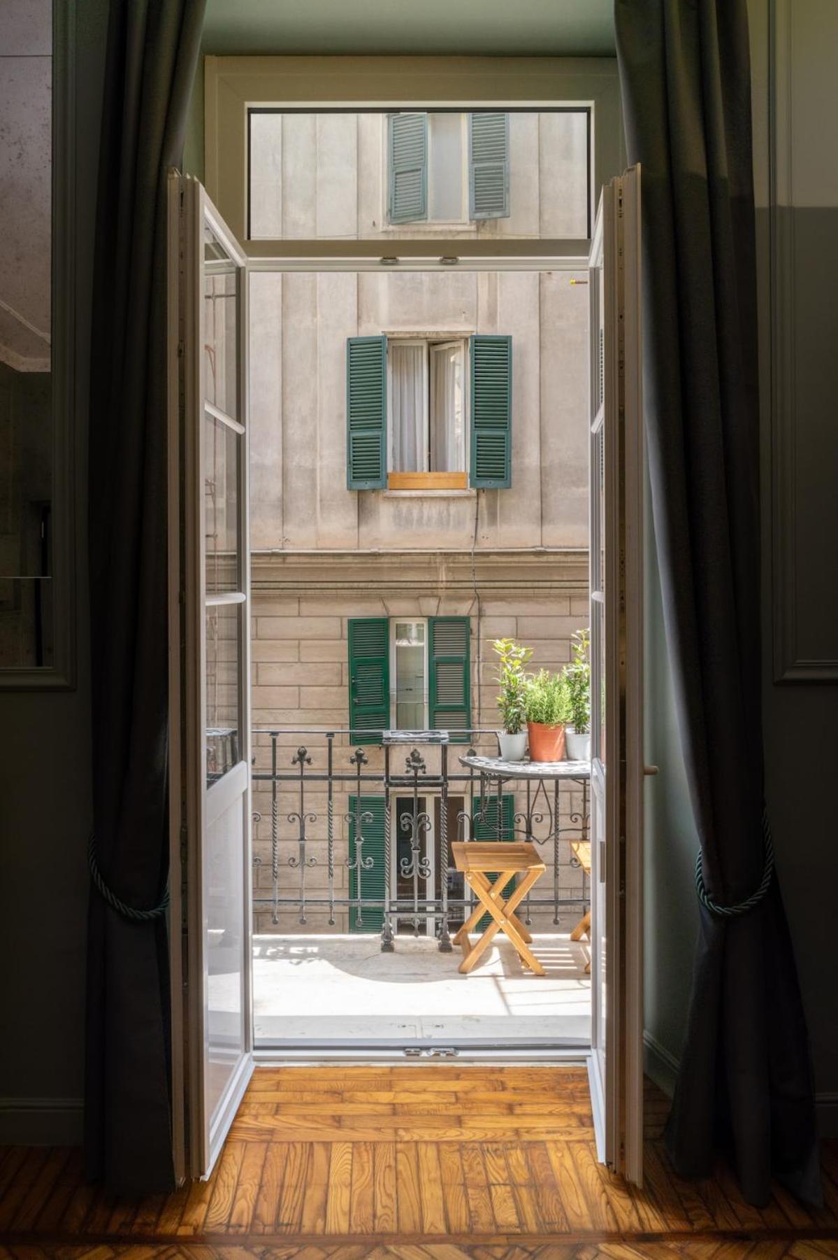Appartamento In Centro, Doccia Con *