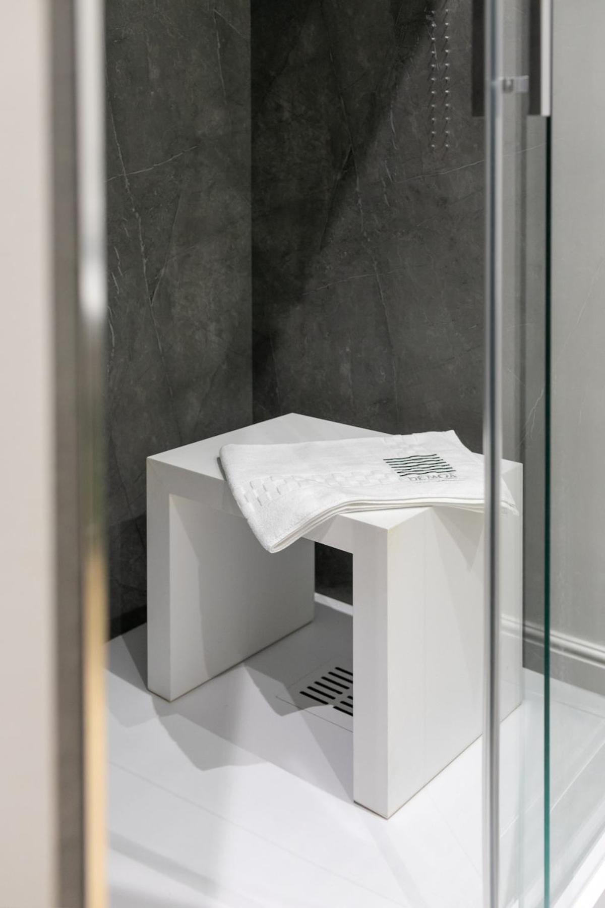 In Centro, Doccia Con Apartment Genoa