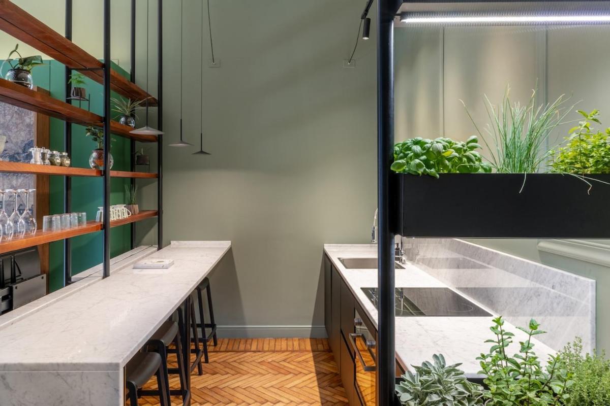 In Centro, Doccia Con Apartment Genoa